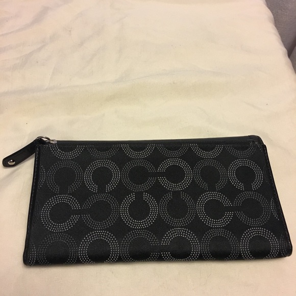 Authentic Coach Wallet - Picture 3 of 4